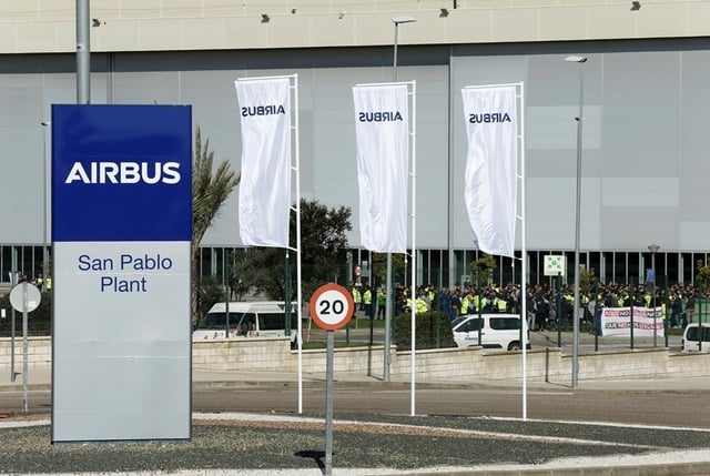 Tensiuni comerciale între SUA și UE: Un împrumut de 3,4 miliarde de dolari pentru Airbus pune în pericol armistițiul tarifar