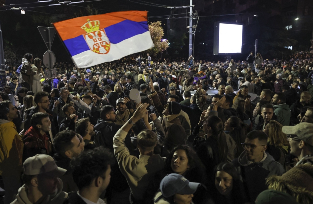 Victoria istorică în Serbia: Mișcarea studențească Lista Studenților pregătește formarea unui guvern