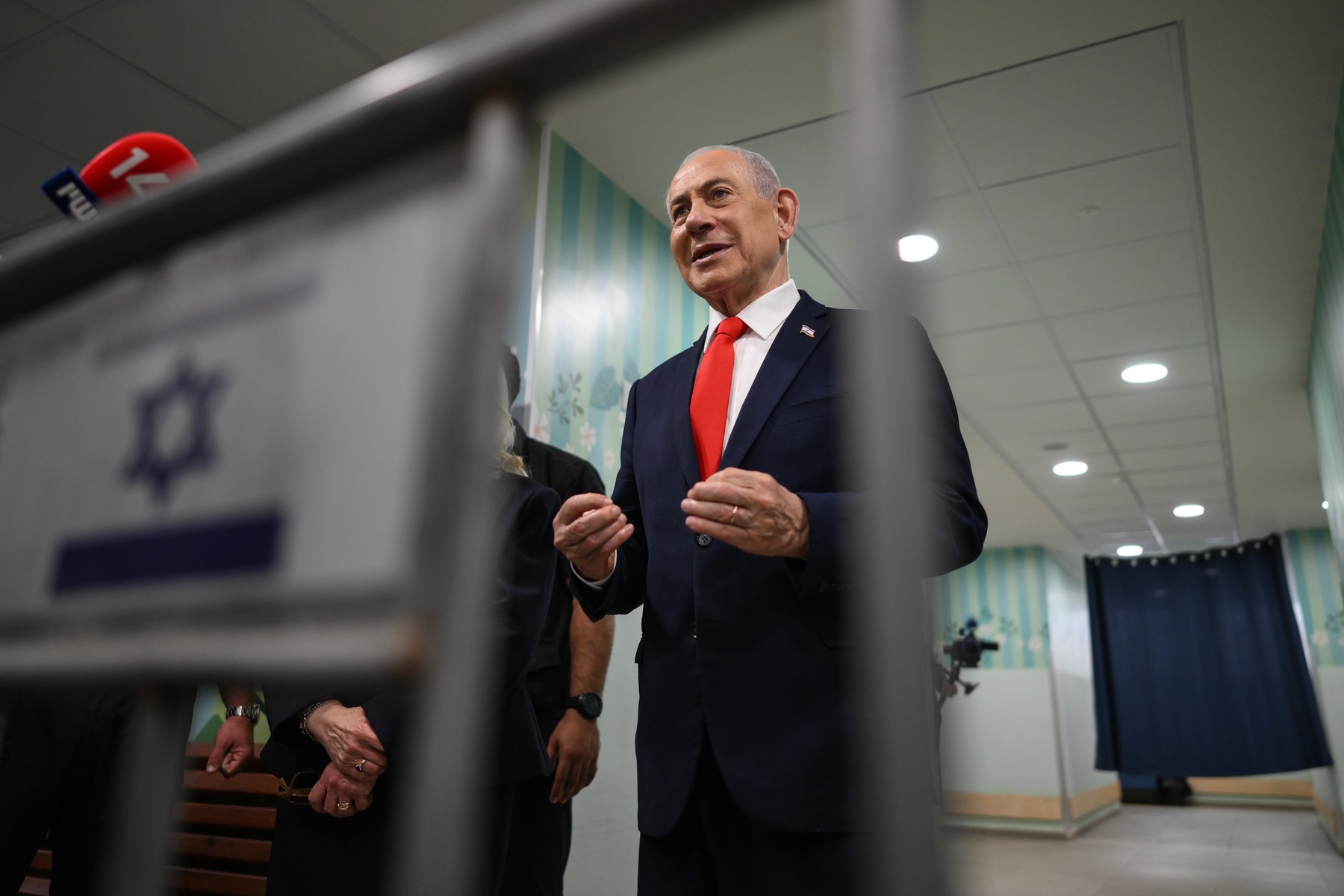 Alegeri parlamentare în Israel: urnele s-au închis într-un context de polarizare extremă