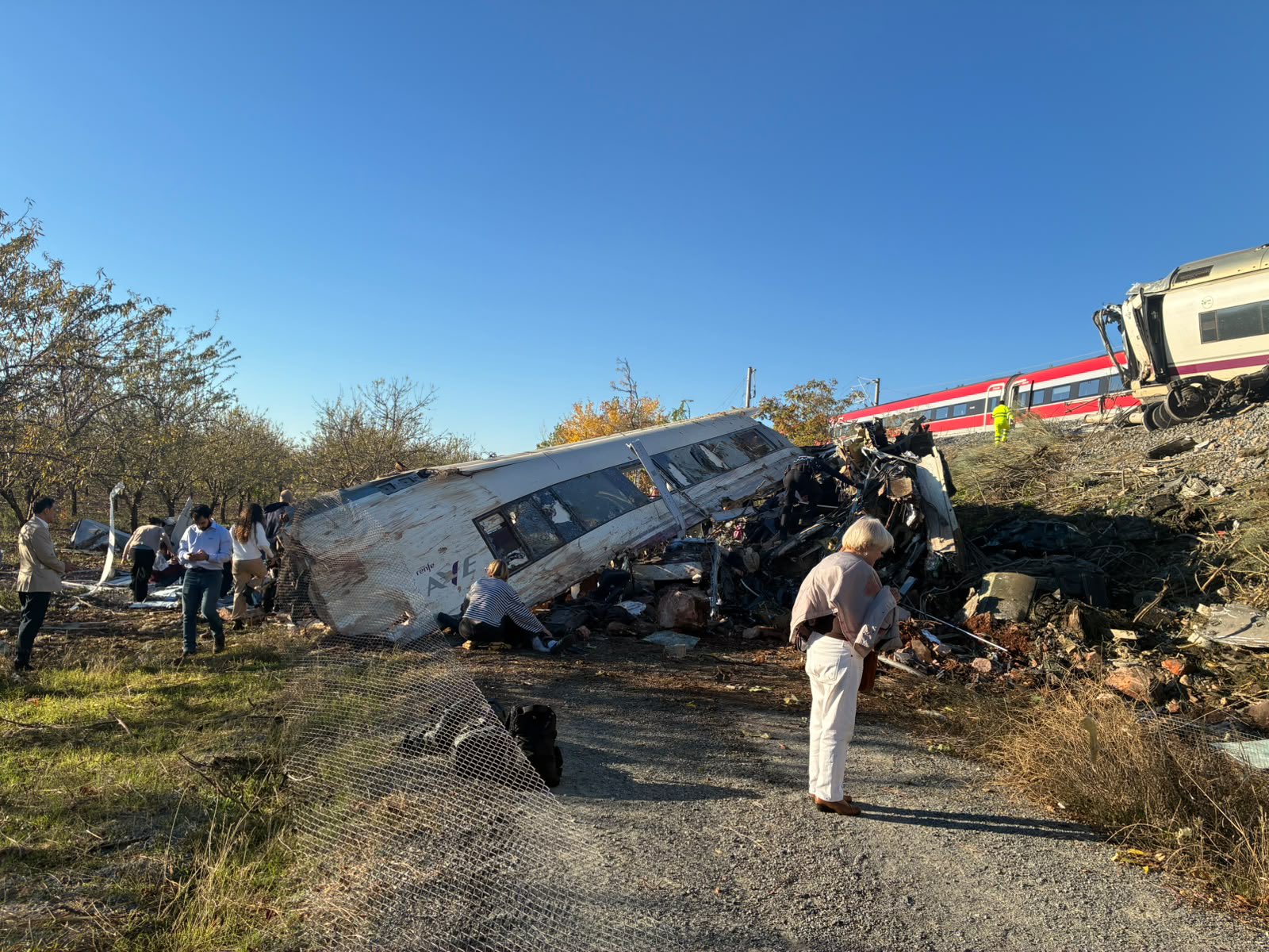 Tragedie feroviară în Spania: Coliziune violentă între două trenuri de mare viteză în apropierea Urda