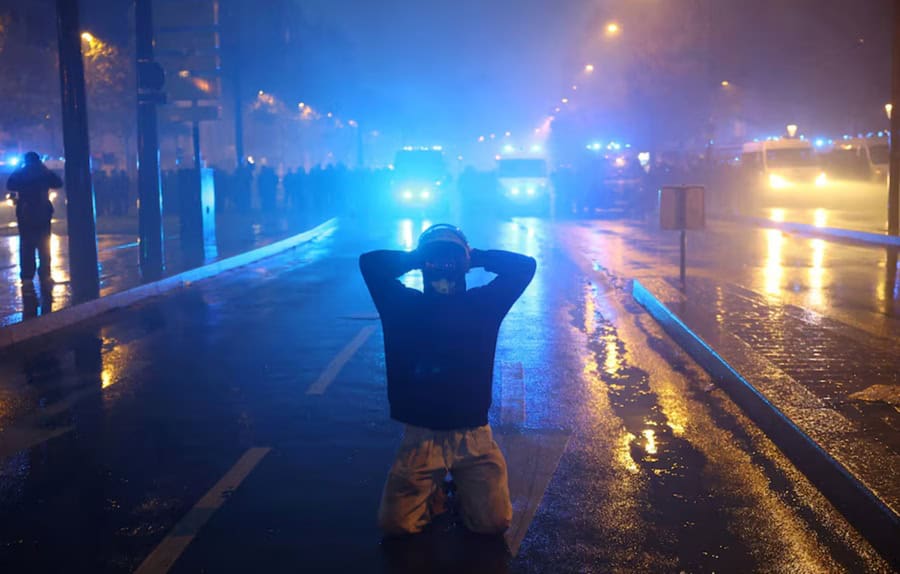 Generația Z conduce protestele în Europa: de la Franța la Serbia, tinerii cer schimbări în fața crizei