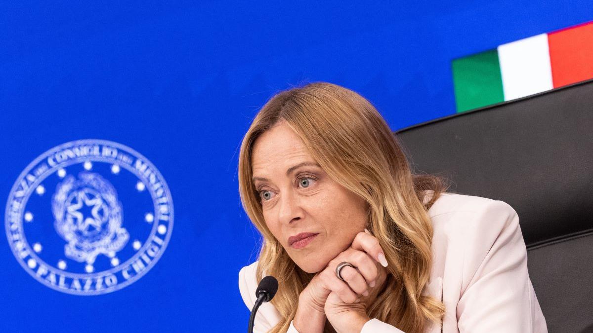 Giorgia Meloni suspendă livrarea celui de-al 13-lea pachet de arme către Ucraina din cauza alegerilor din SUA