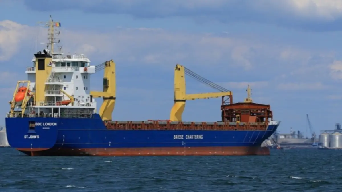 O navă portcontainer a fost lovită de drone navale în largul coastelor Bulgariei, în Marea Neagră