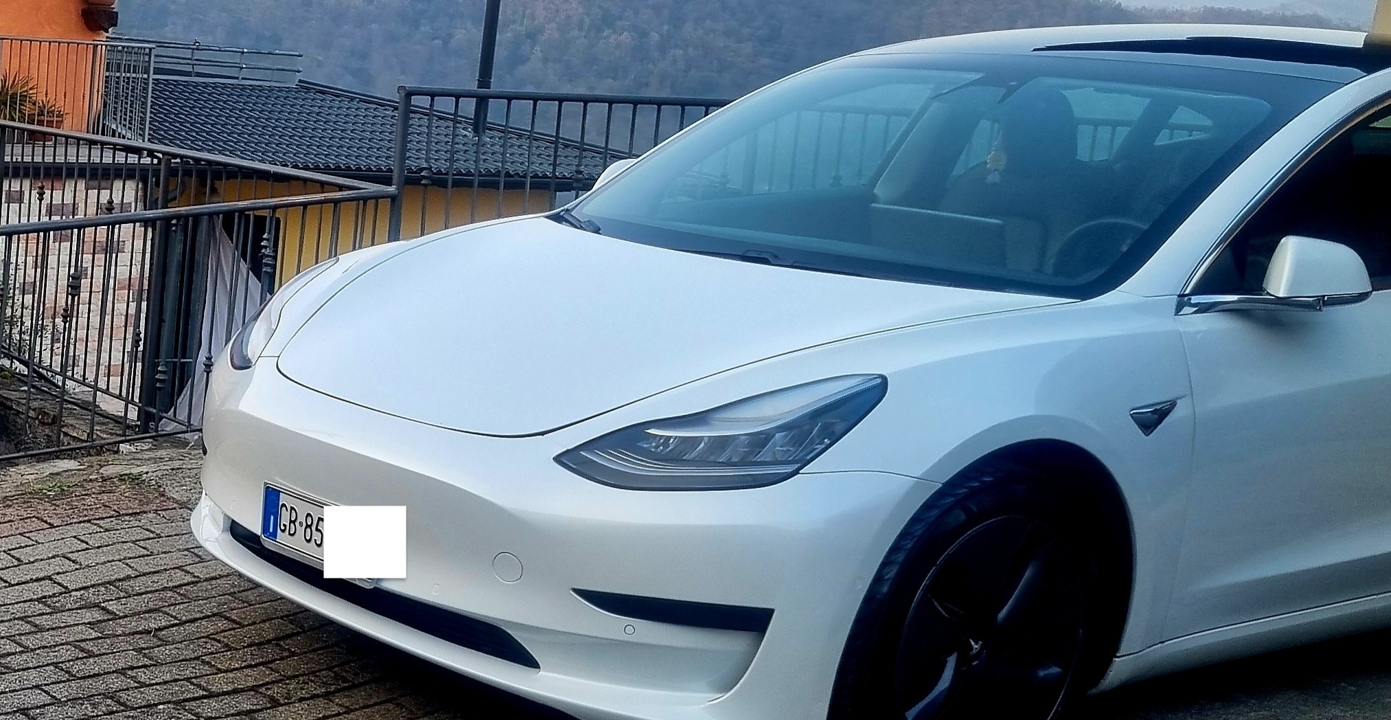 Italia introduce plăcuțe de înmatriculare personalizate: costul poate ajunge la 600 de euro