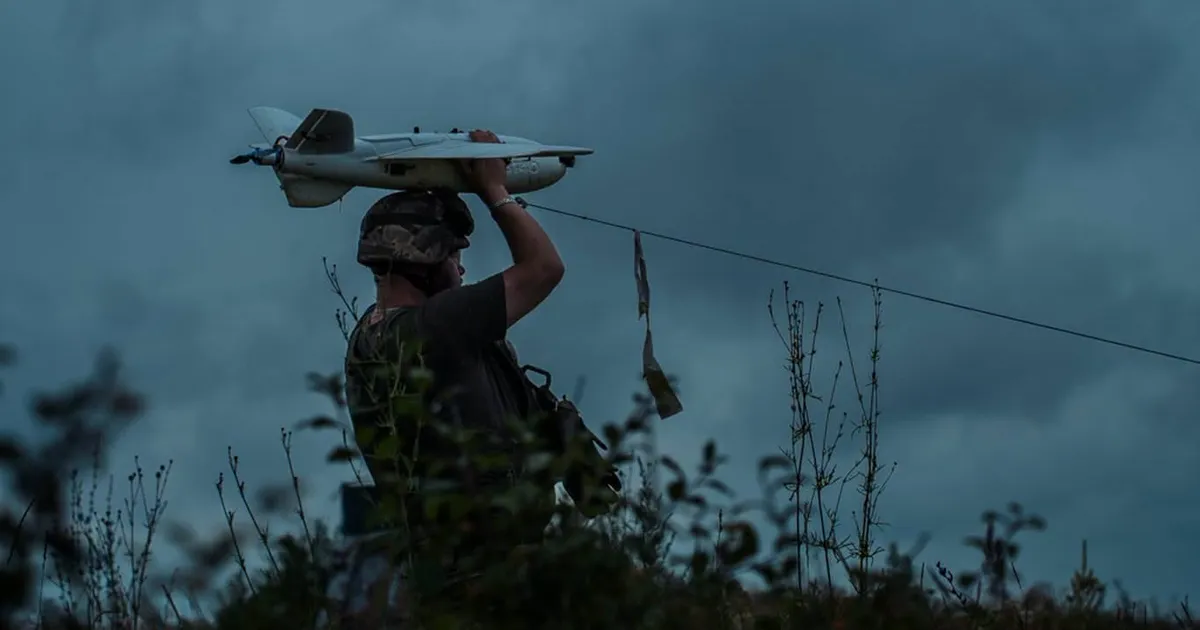 Atac masiv cu peste 600 de drone asupra Moscovei: explozii și restricții la aeroporturi