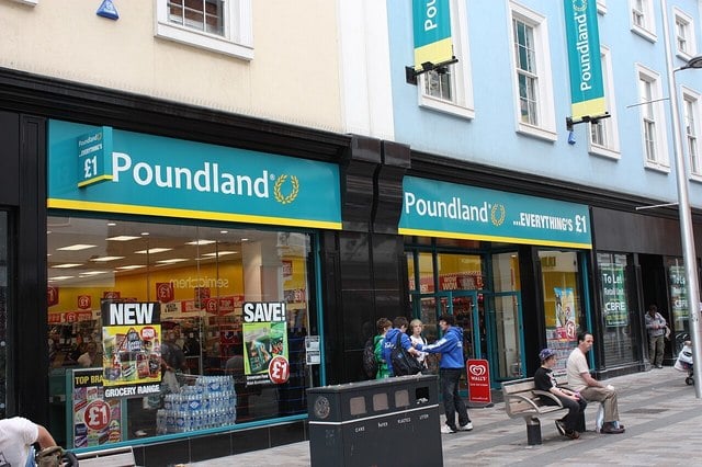 Lanțul de magazine Poundland se află în pragul insolvenței: 12.000 de angajați sunt în pericol