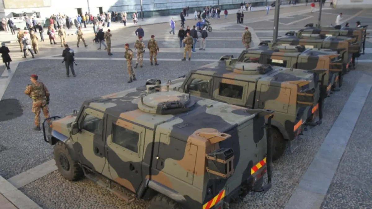 Italia, în alertă: Armata a fost mobilizată în stradă în urma manifestațiilor masive și a violențelor