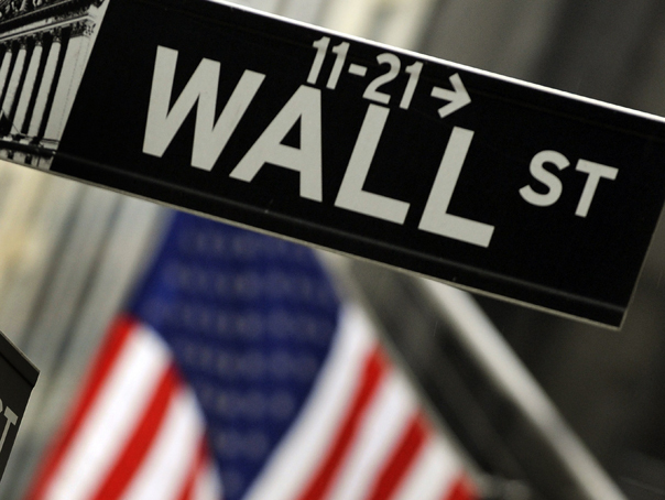 Cădere masivă pe Wall Street: Indicele Nasdaq a scăzut cu peste 3% după rezultatele Amazon și Intel