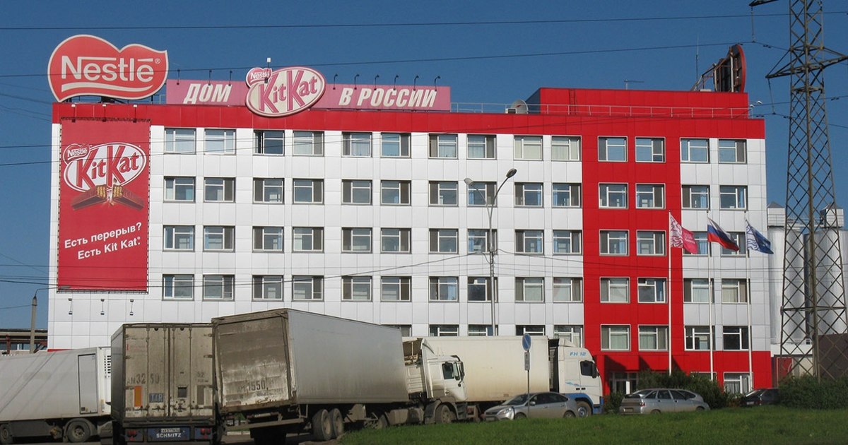 Kremlinul a pus sub control temporar activele Nestlé și Auchan în Rusia