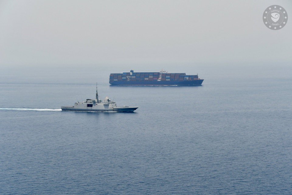 Italia analizează escortarea independentă a navelor comerciale în Marea Roșie, pe fondul întârzierilor UE