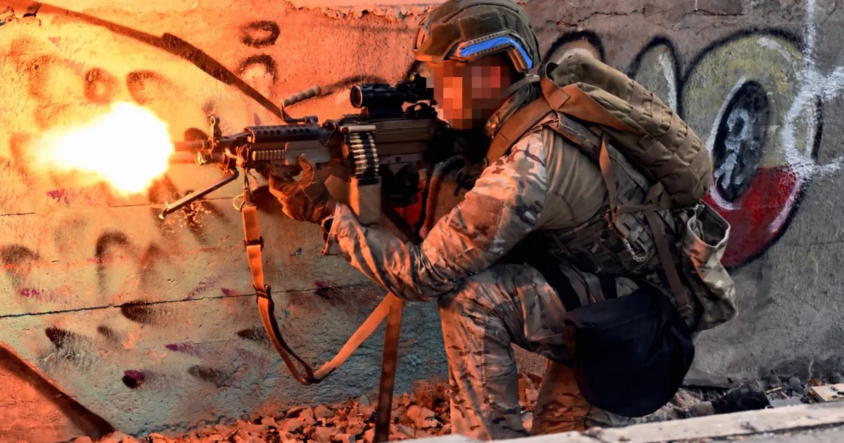 Pentagonul reintroduce testarea obligatorie a nivelului de testosteron pentru militarii bărbați de peste 30 de ani