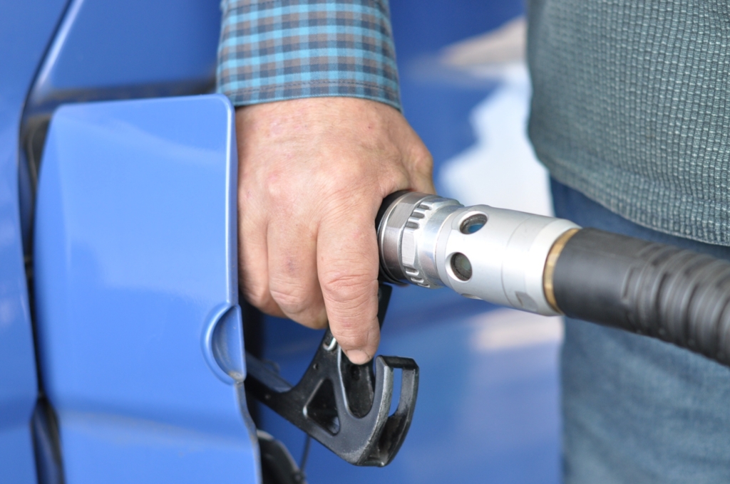 Presiune asupra Uniunii Europene pentru taxarea profiturilor companiilor energetice în contextul prețurilor record
