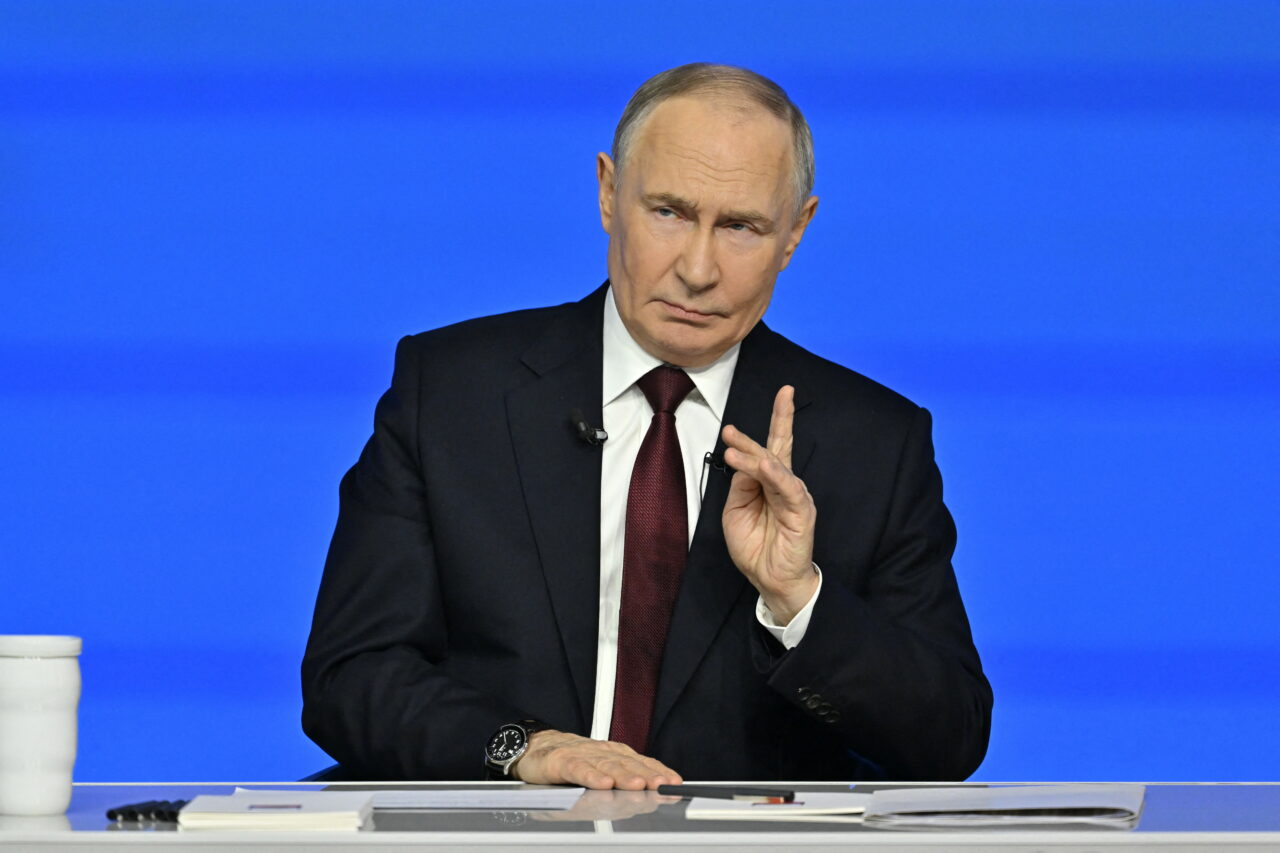 Vladimir Putin acuză Occidentul de erori de sistem în contextul succesului partidului AfD în Germania