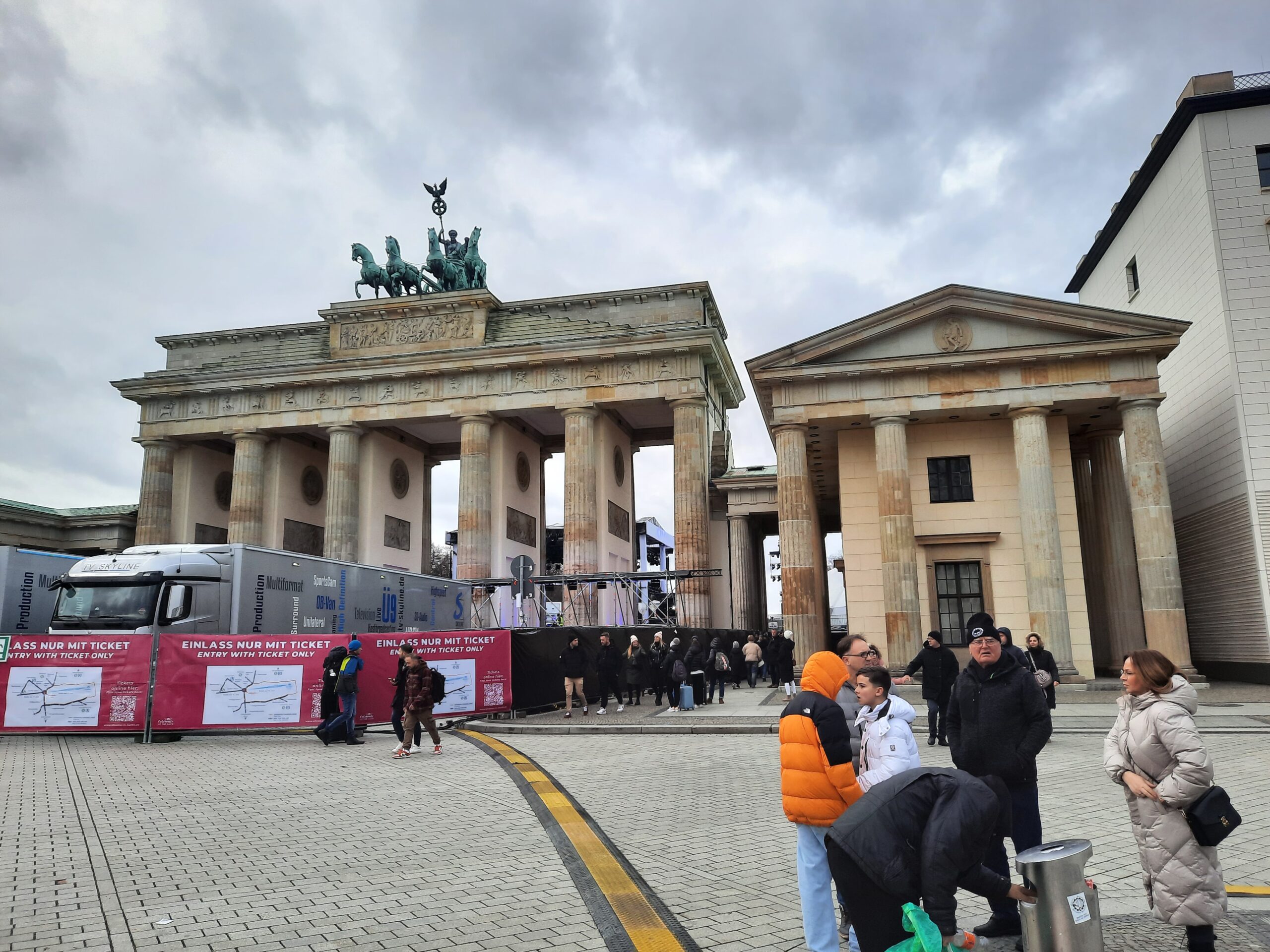 Scrutin regional în Berlin: Partidul de extremă stângă Die Linke ocupă primul loc în sondajele de la ieșirea de la urne