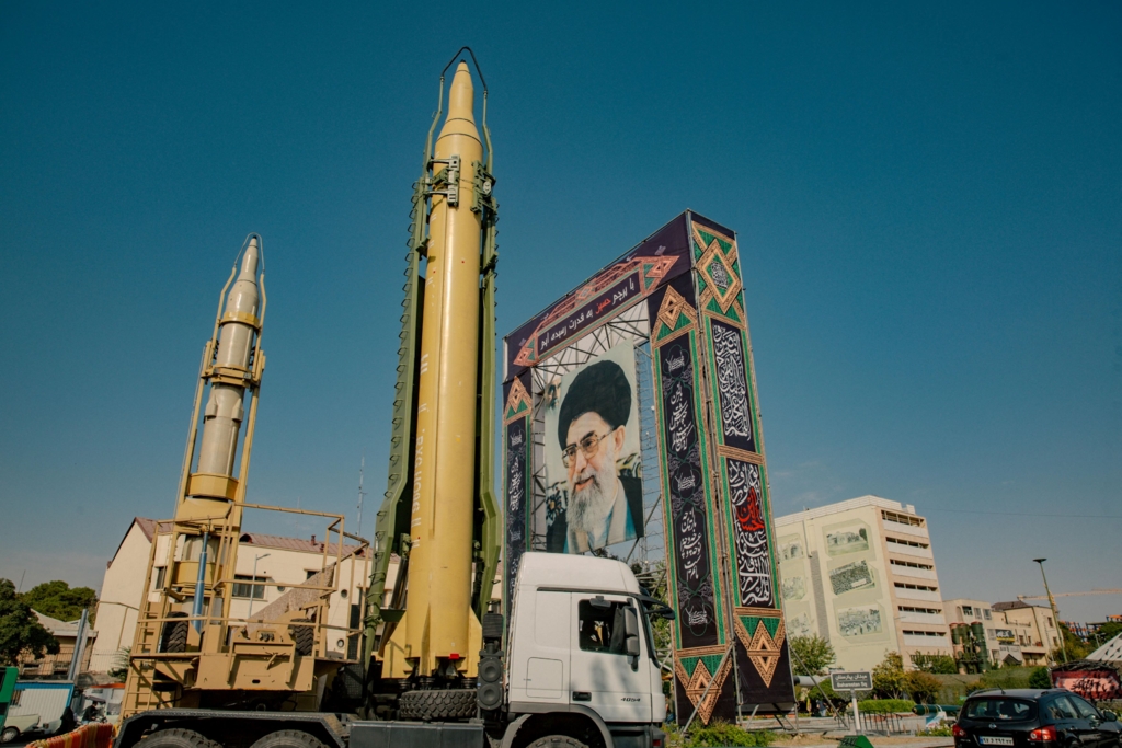 SUA solicită cetățenilor americani să părăsească imediat Iranul din cauza riscului de escaladare militară