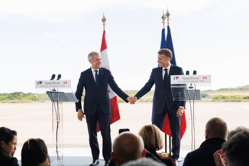 Macron și Carney propun consolidarea parteneriatului Franța-Canada pentru securitate energetică și politică