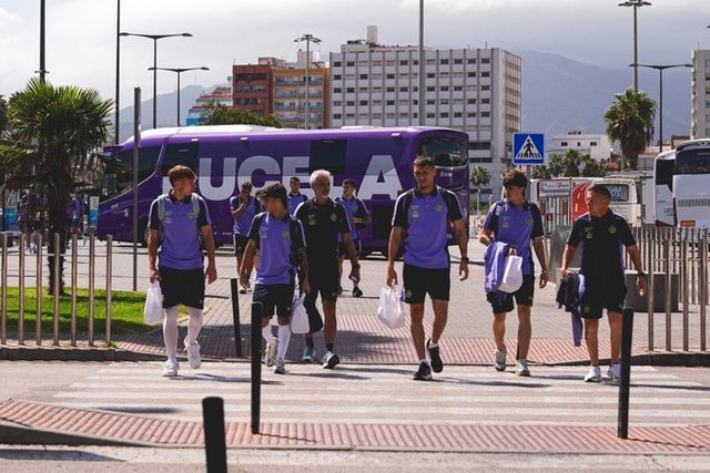 Un adolescent marocan s-a ascuns sub autocarul echipei Real Valladolid pentru a traversa 100 km