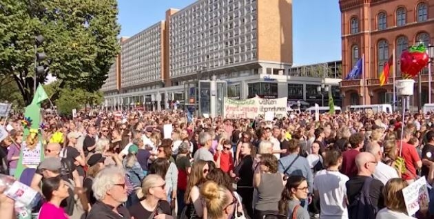 Proteste masive în Germania împotriva ascensiunii partidului de extremă dreaptă AfD
