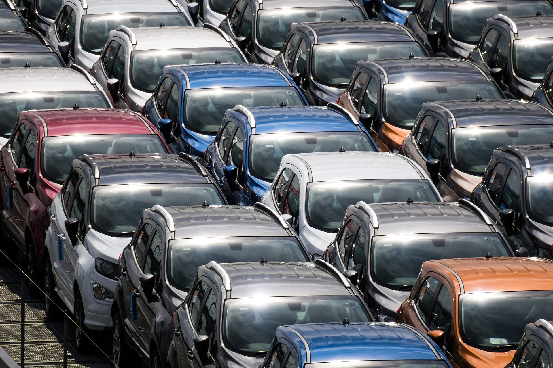 Proteste masive în Germania: 175.000 de lucrători din industria auto au ieșit în stradă