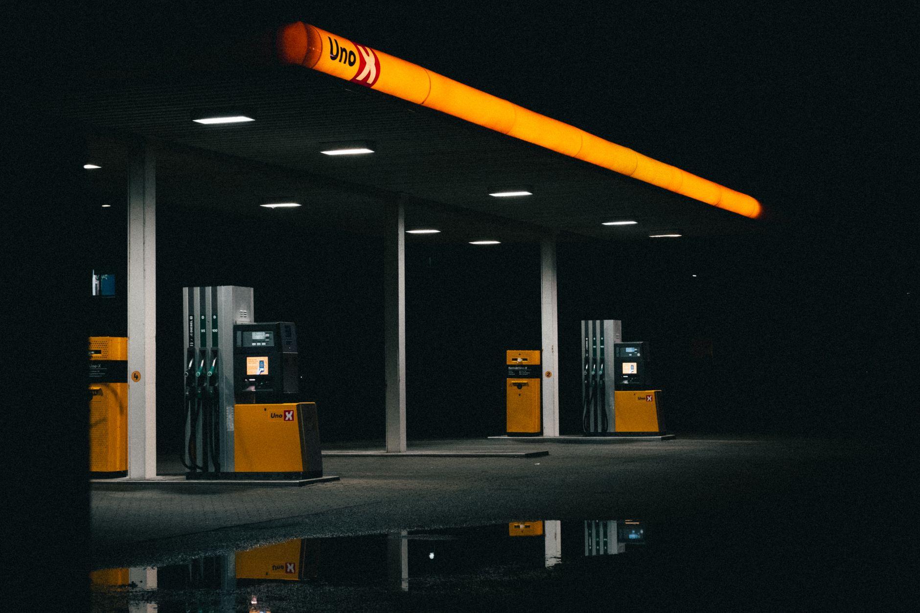 Premierul slovac Robert Fico cere un summit extraordinar al UE pentru combaterea creșterii prețurilor la carburanți