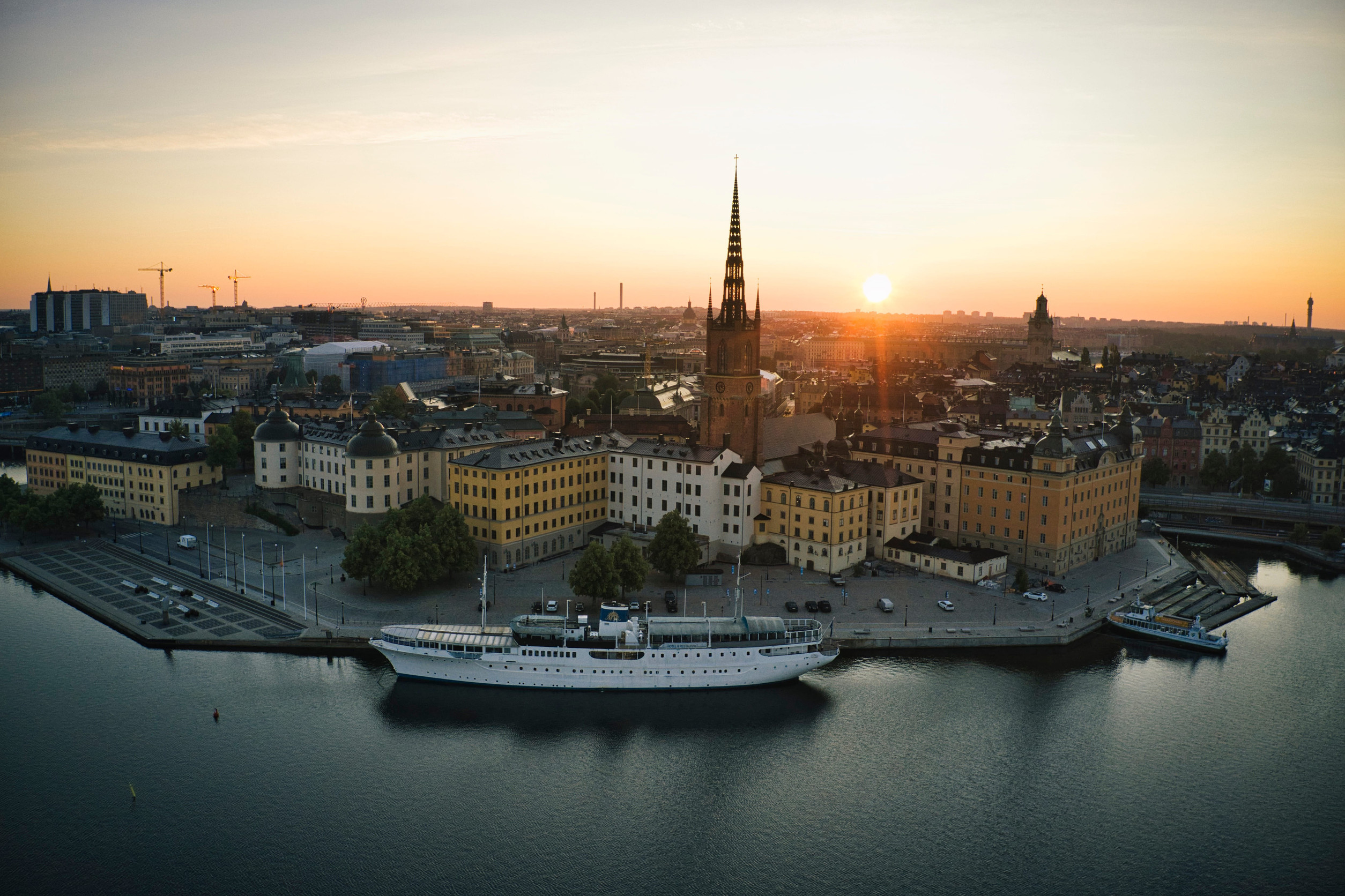 Oportunitate de carieră în Europa: ECDC deschide înscrierile pentru stagii de practică în Stockholm