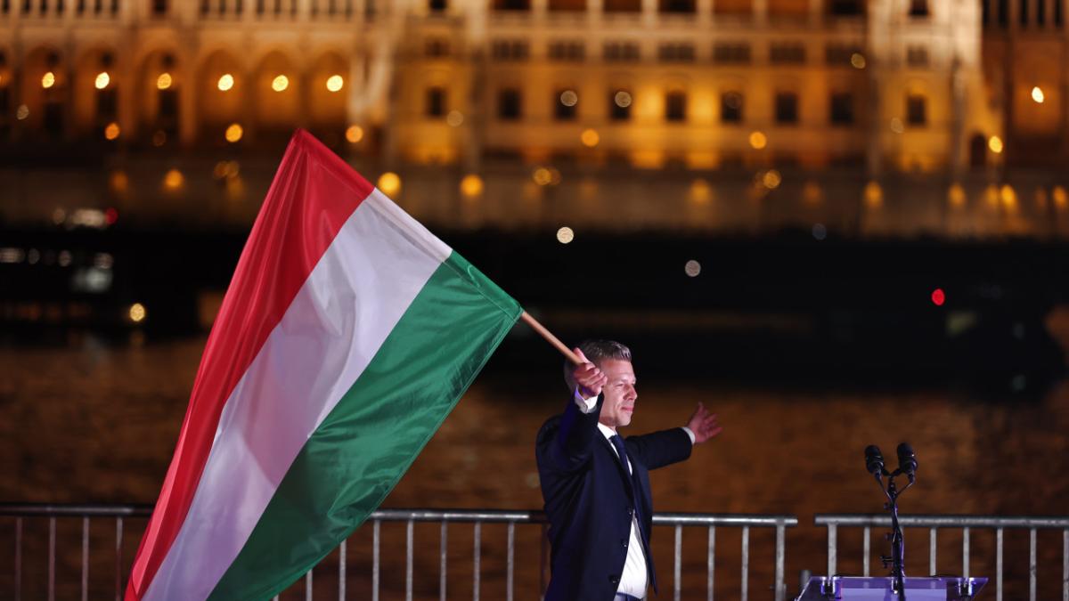 Procurorii din Ungaria cer ridicarea imunității pentru Peter Magyar și doi foști miniștri