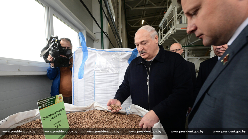 Trump dorește achiziționarea de potasiu din Belarus, dar Lukașenko susține că nu mai are volume disponibile