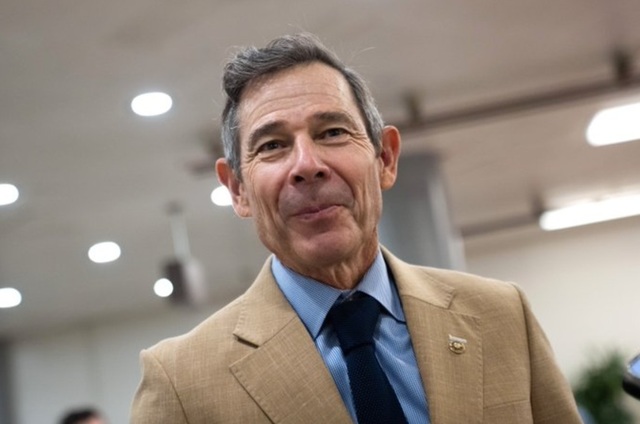 Senatorul republican John Curtis cere o anchetă a Congresului privind nunta lui Donald Trump Jr