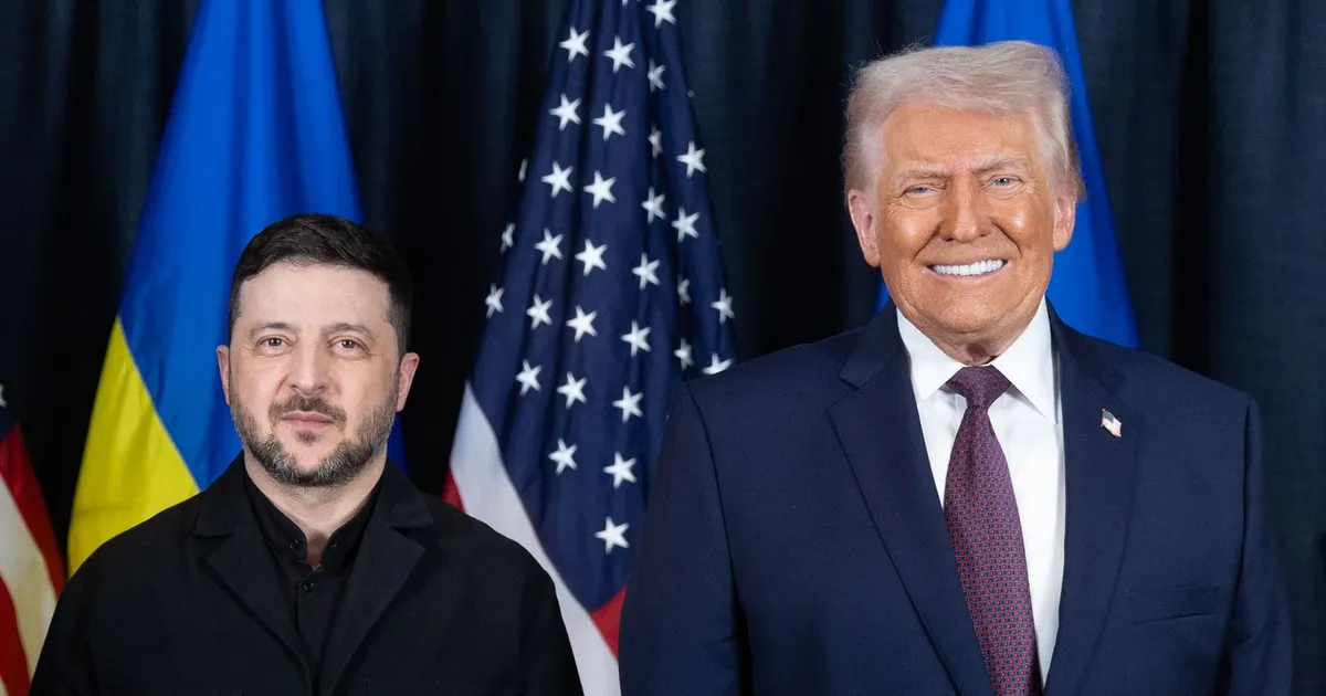 Trump îi cere lui Zelenski să oprească atacurile asupra rafinăriilor rusești pentru a evita criza combustibilului