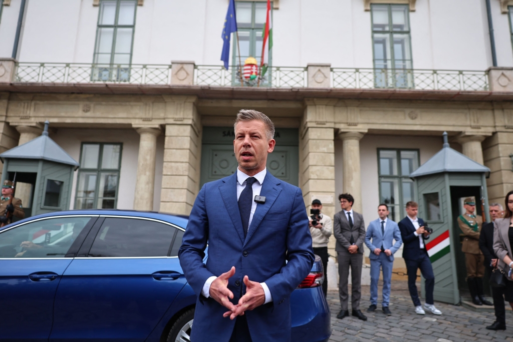 Ungaria: Procurorul general cere ridicarea imunității pentru Peter Magyar și doi foști miniștri