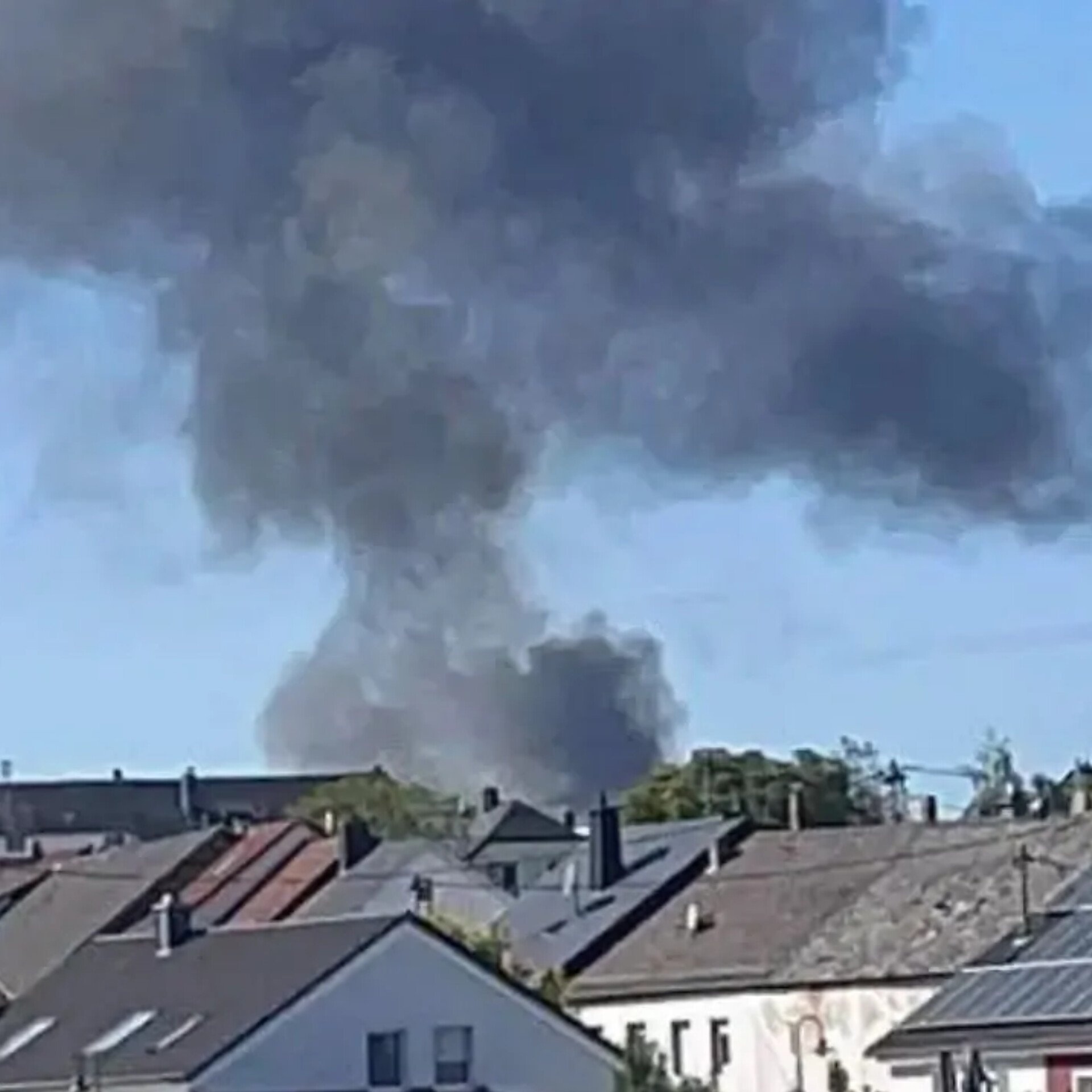 Un avion de vânătoare F-16 al SUA s-a prăbușit lângă baza aeriană Spangdahlem din Germania