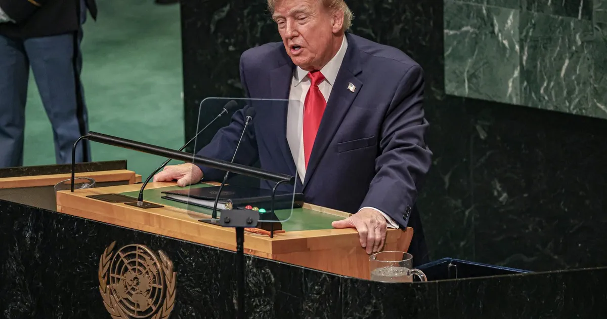 Donald Trump amenință cu anihilarea Iranului dacă eșuează negocierile de pace
