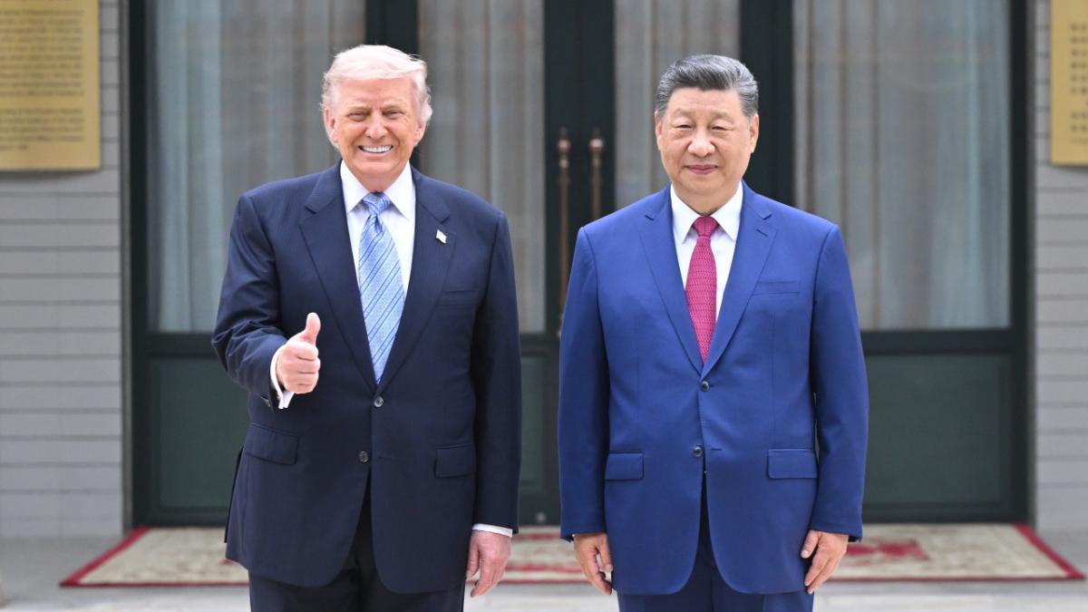 Xi Jinping ajunge la Washington pentru o vizită de stat de trei zile la invitația lui Donald Trump