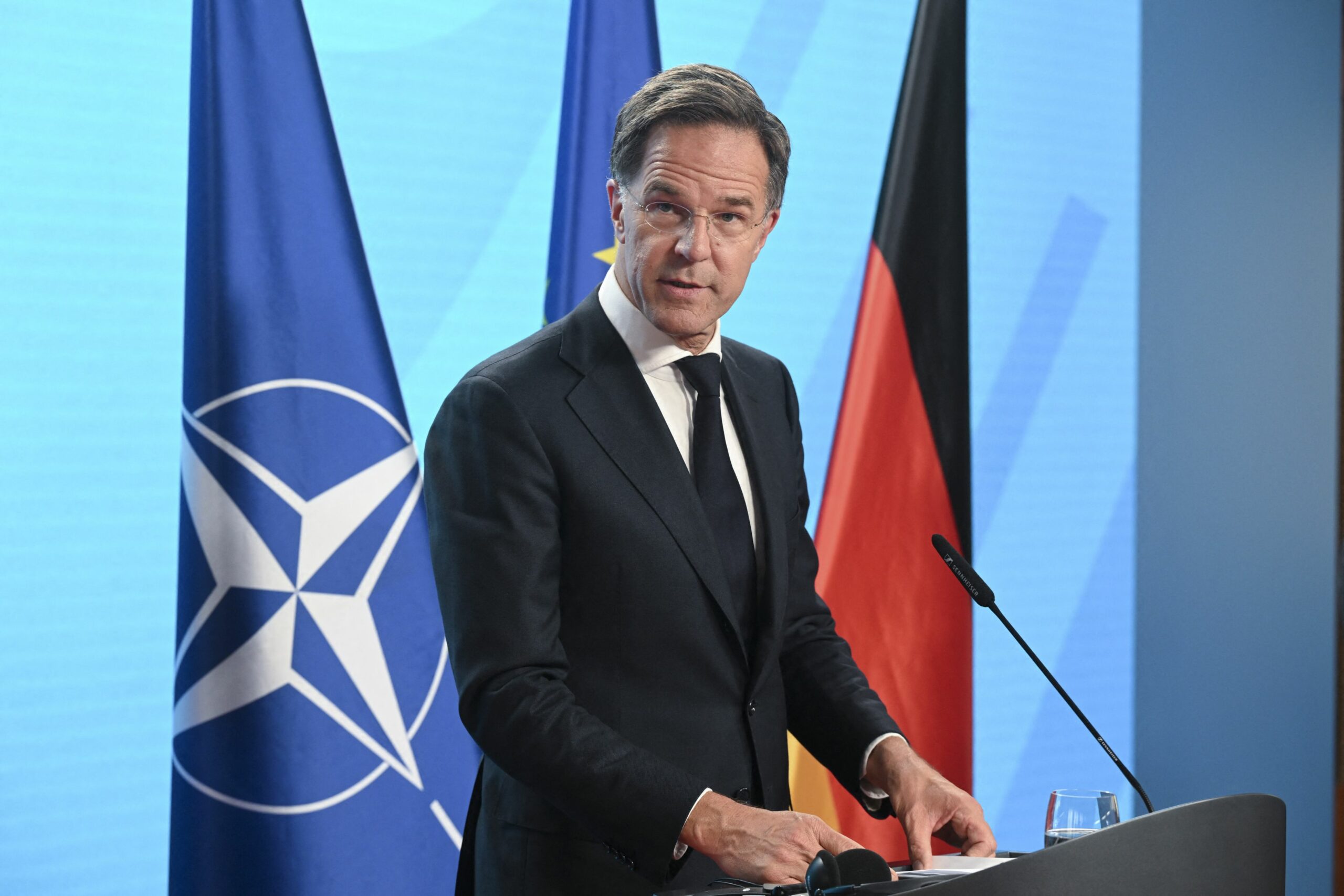 Secretarul NATO, Mark Rutte, refuză să detalieze condițiile de activare a Articolului 5