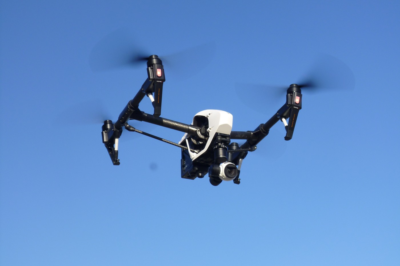Tehnologia de război din Ucraina ajută cartelurile de droguri să piloteze drone avansate