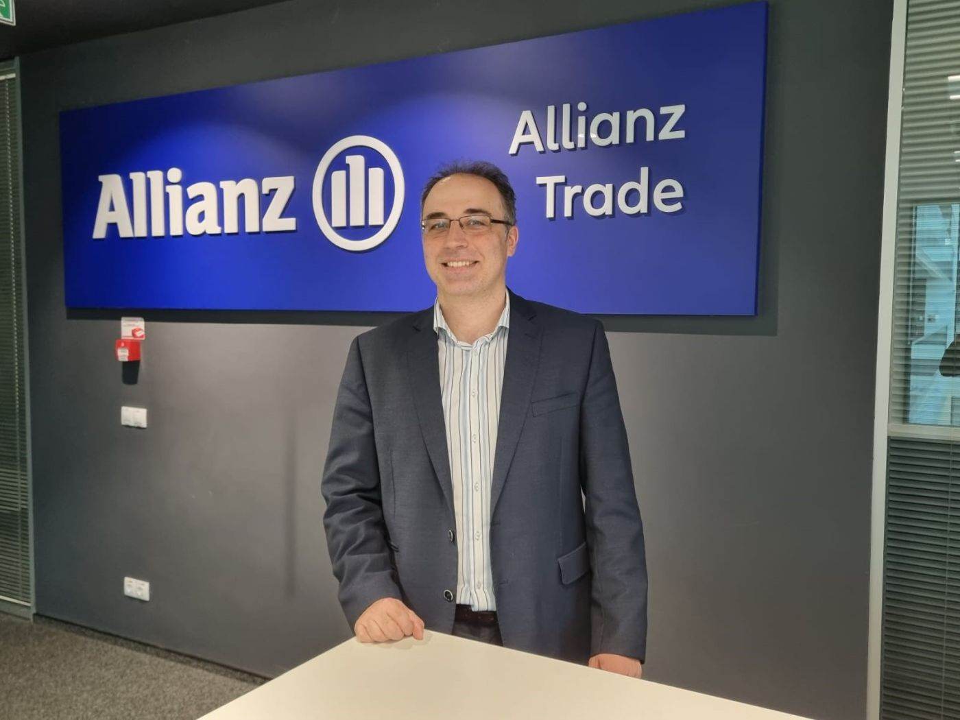 Analiză Allianz Trade: Divergențe sectoriale majore în Europa și presiuni economice asupra companiilor
