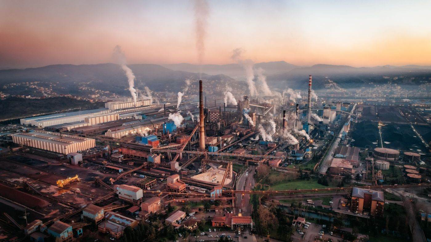 Cinci state UE cer reducerii costurilor cu carbonul pentru a proteja industria de la relocare