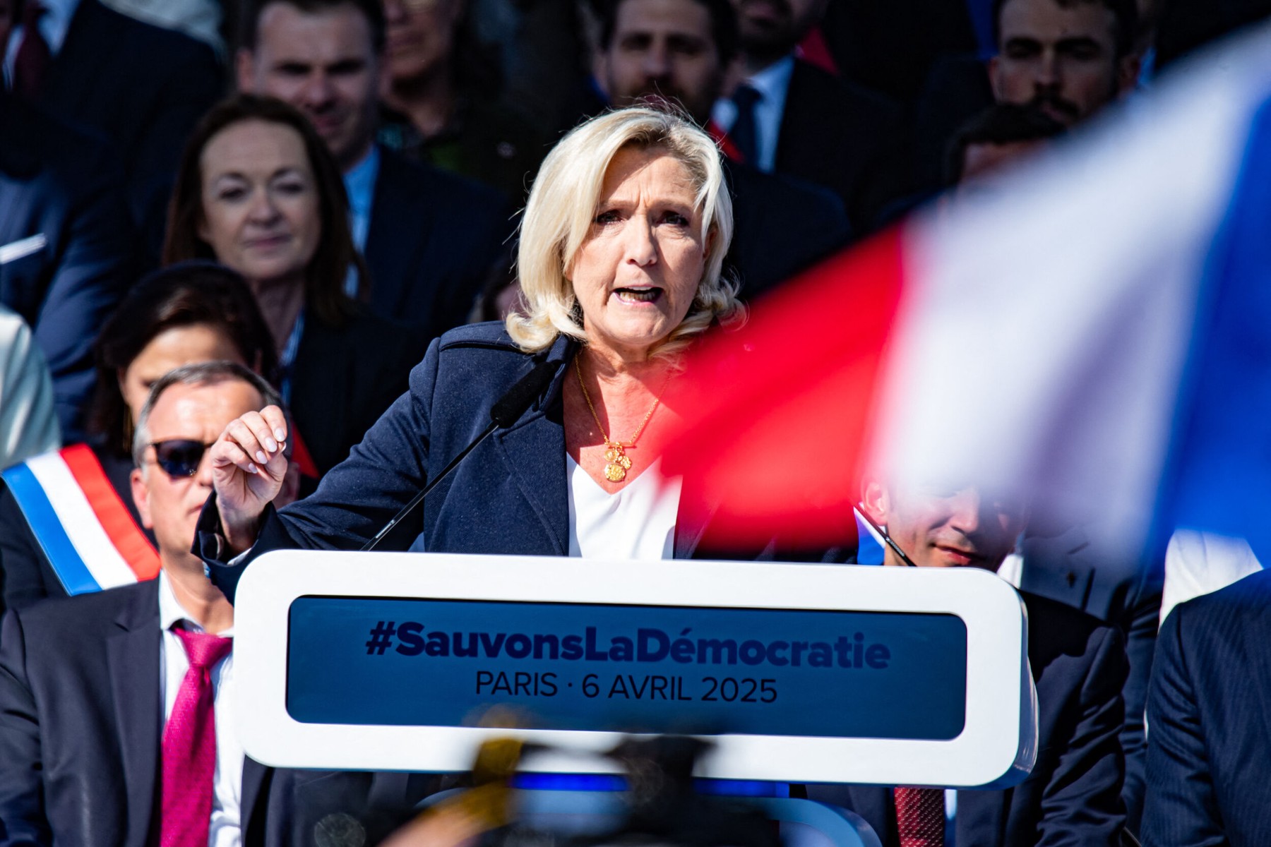Marine Le Pen: Franța nu va părăsi NATO atâta timp cât războiul din Ucraina continuă