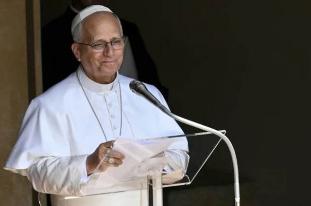 Papa Leon al XIV-lea începe o vizită istorică în Franța, cu accent pe inteligența artificială și migrație