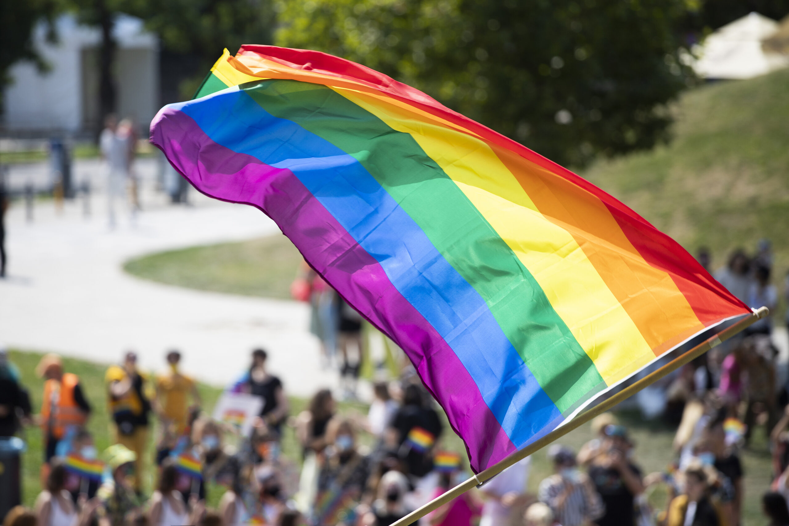 Turcia: Peste 160 de persoane din comunitatea LGBTQ+ au fost arestate în urma unor raiduri masive