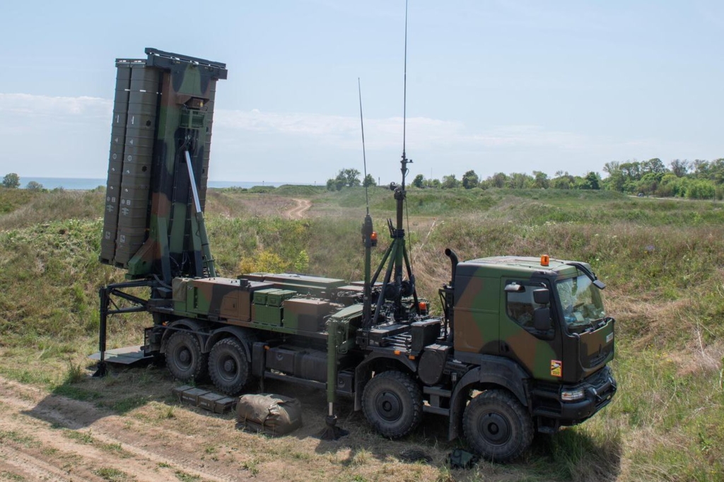 Franța va trimite forțe militare în Arabia Saudită pentru protejarea infrastructurii petroliere de la Marea Roșie