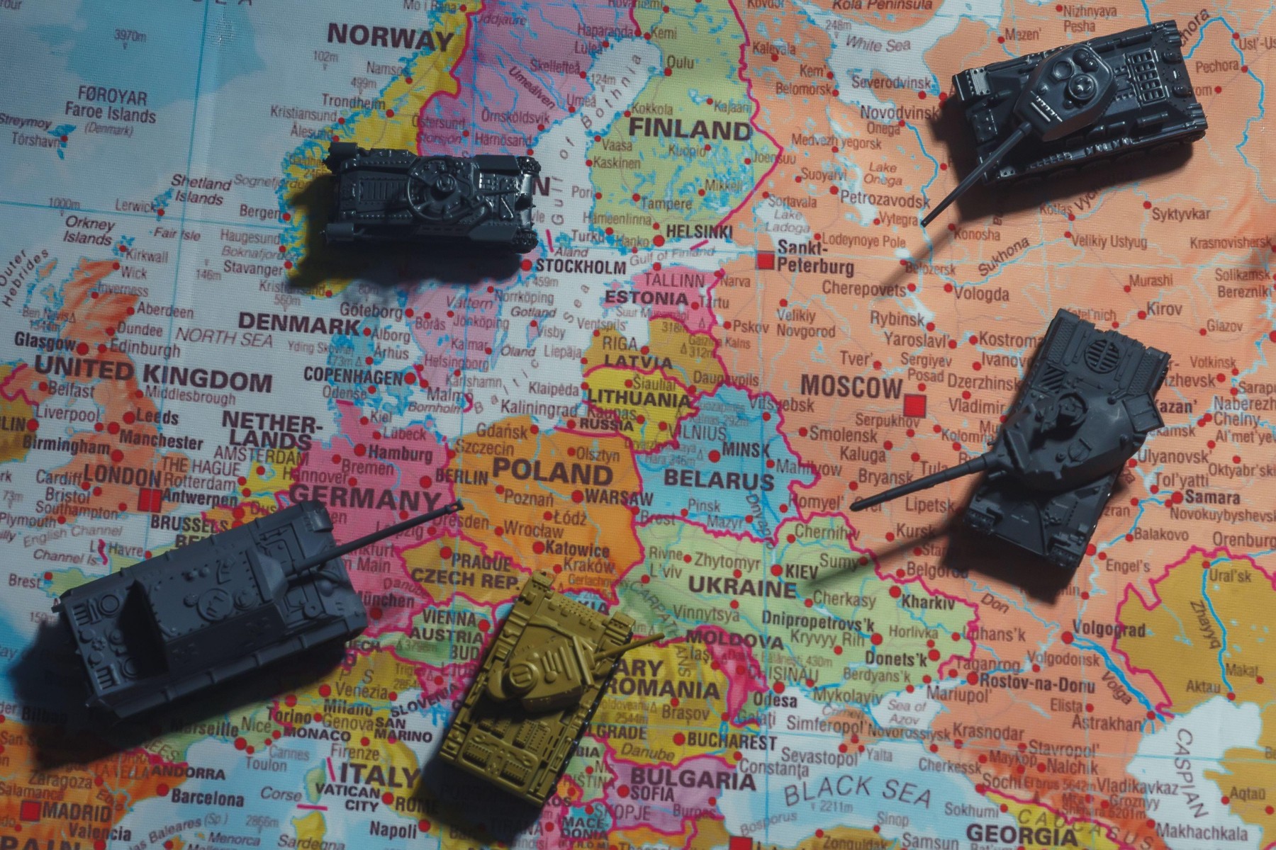 Integrarea Ucrainei și a Republicii Moldova în UE: beneficii de securitate și provocări instituționale majore