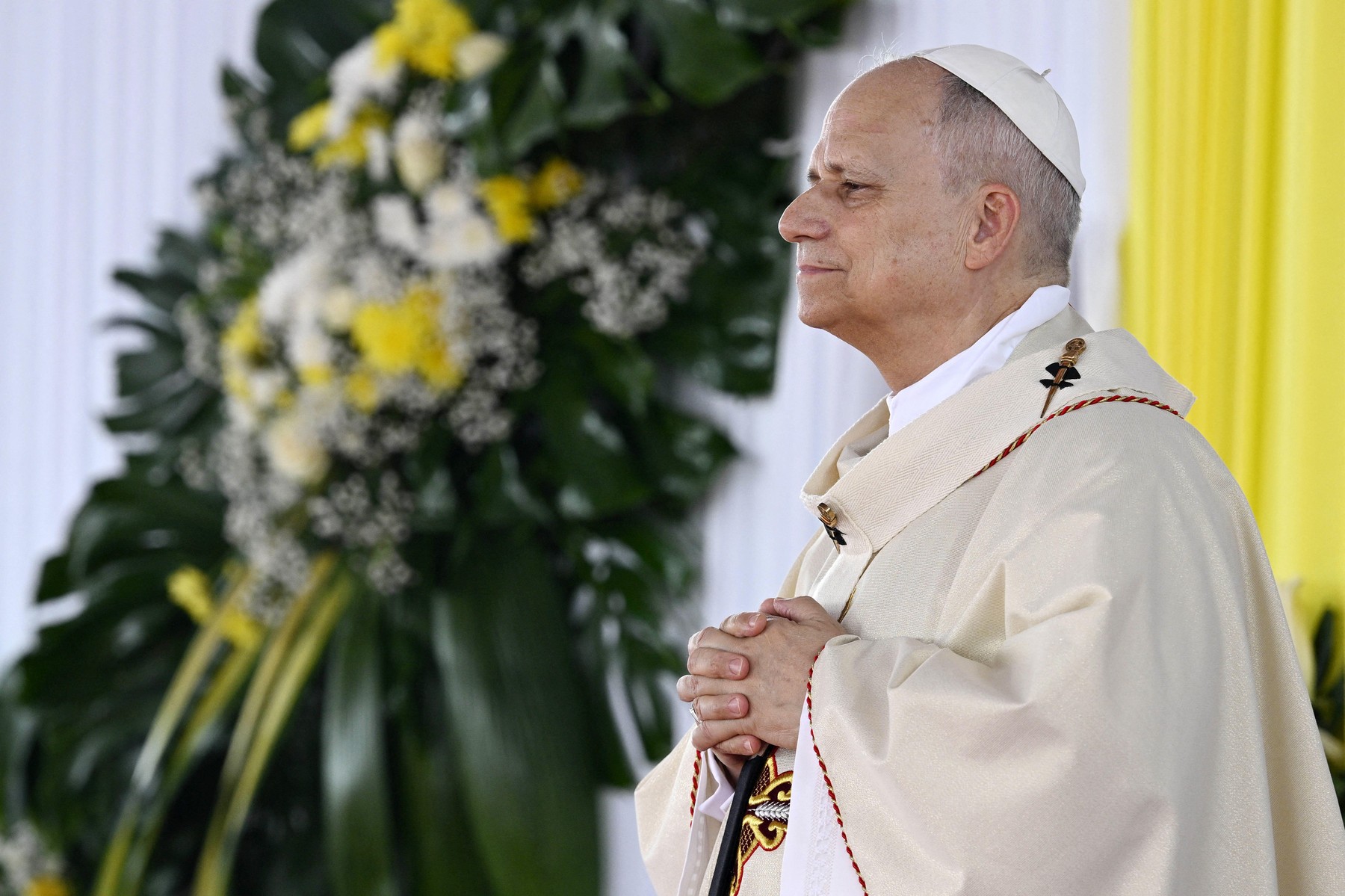 Papa Leon al XIV-lea pledează pentru demnitatea și pacea migranților în timpul vizitei sale la Paris