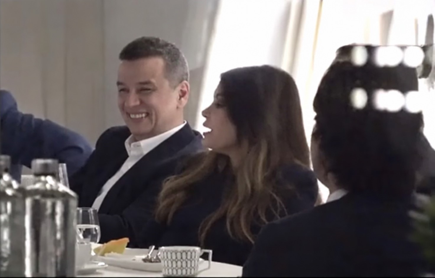 Investigație Wall Street Journal: Ambasadoarea SUA ar fi vorbit despre schimbarea guvernelor în contextul României