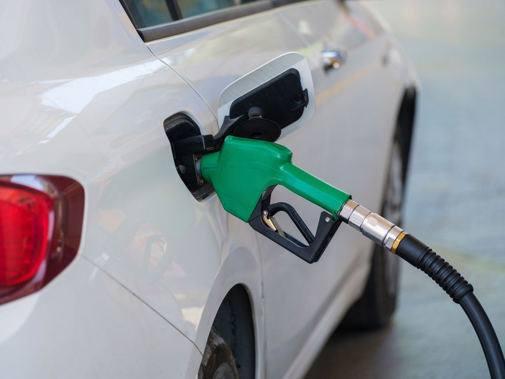 Impactul unei interdicții a exporturilor de motorină din SUA asupra prețurilor din Europa și România