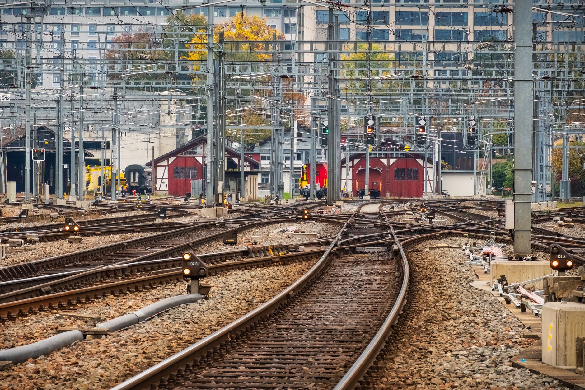 Perturbări masive în Germania: sute de trenuri afectate de furtul de cabluri în zona Gelsenkirchen