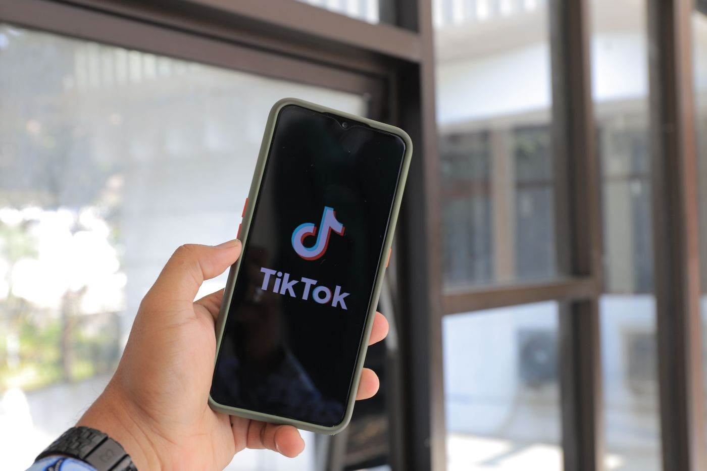 TikTok plătește 100 de milioane de dolari în Alabama pentru a evita un proces major privind protecția minorilor