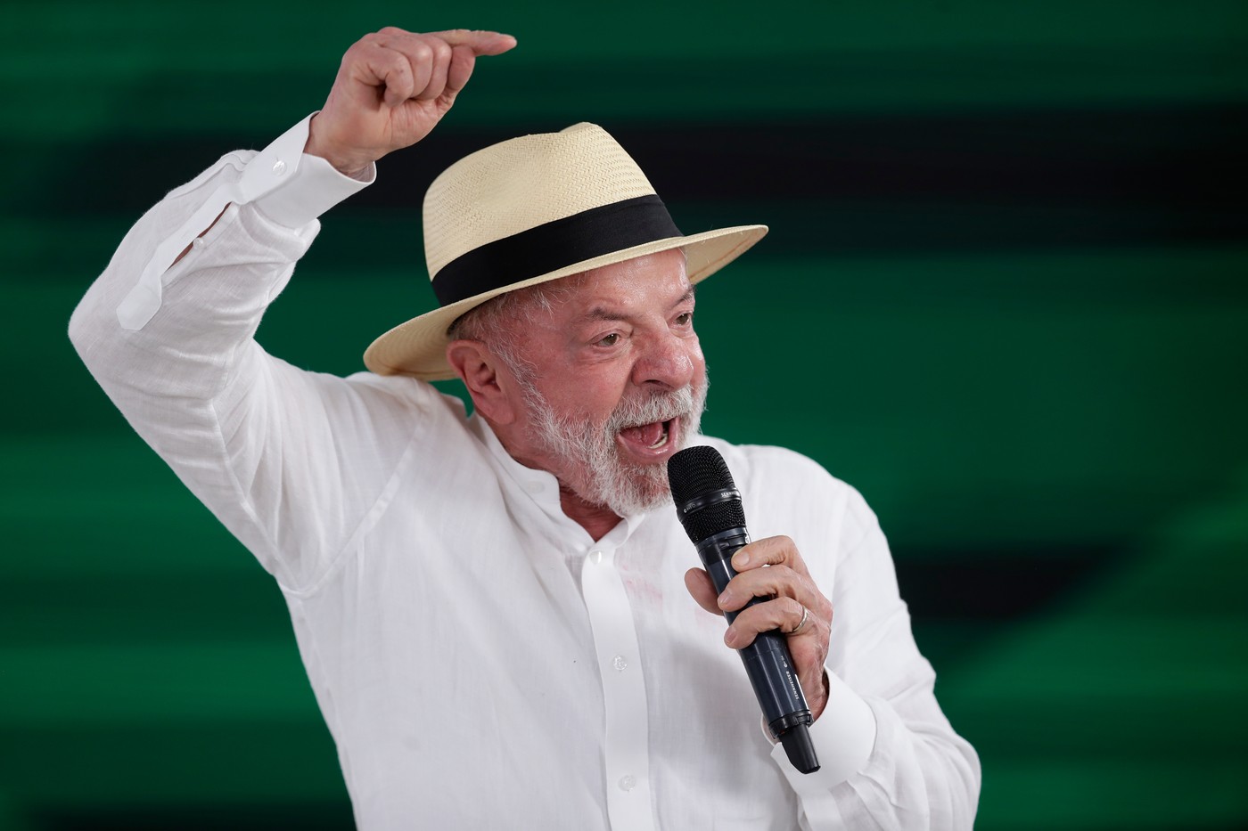 Președintele Braziliei, Lula da Silva, anunță interzicerea pariurilor online și a cazinourilor