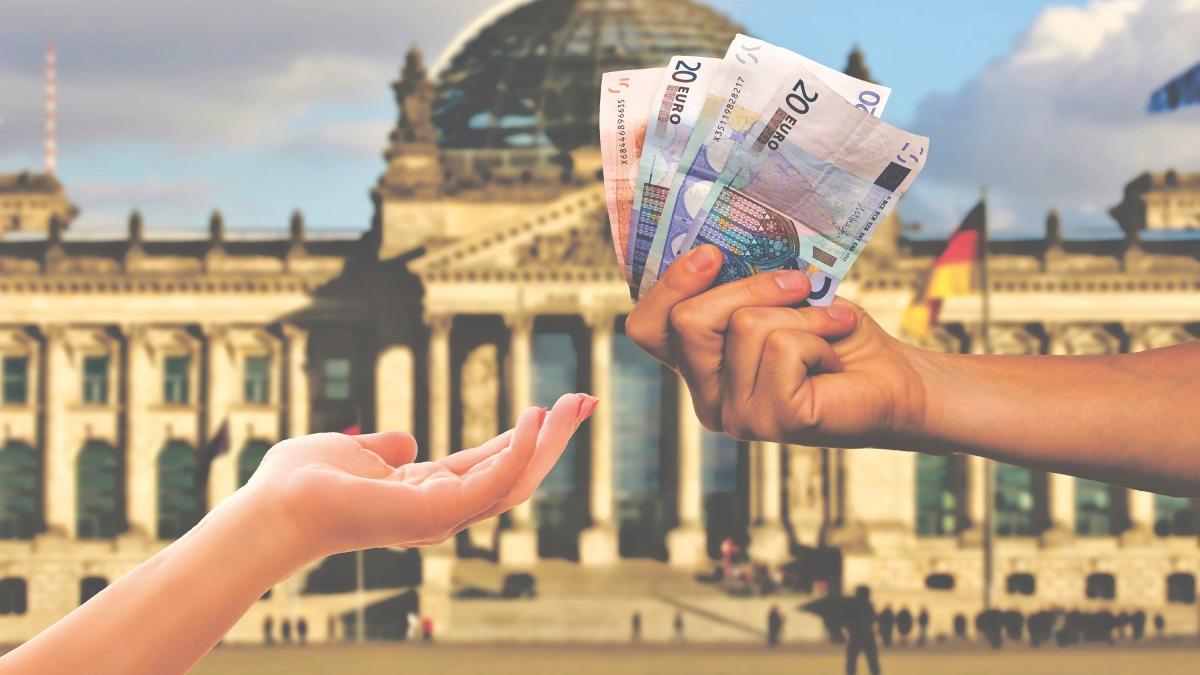 Proteste masive în Germania: Sute de mii de oameni cer protecția beneficiilor sociale