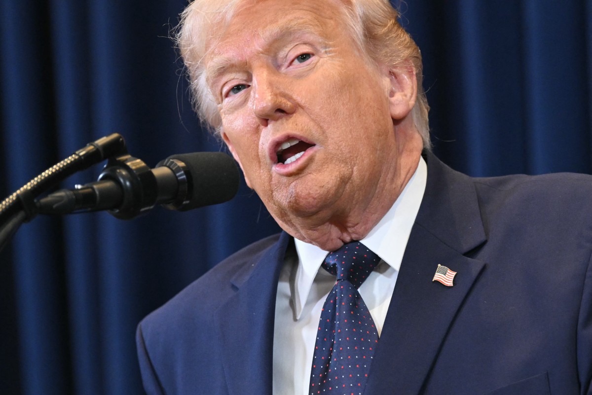 Donald Trump anunță arestarea a cinci suspecți care plănuiau atacuri asupra bazei aeriene britanice Fairford